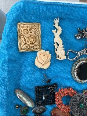 Ivory Carved Rose Pendant Necklace - Women Jewelry